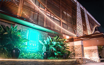 Explore Bali Cross-Vibe-Paasha-Atelier-Bali-Kuta_pk33779_1.gif