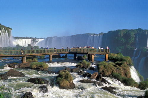 Brazil brazil-iguacu-falls.jpg