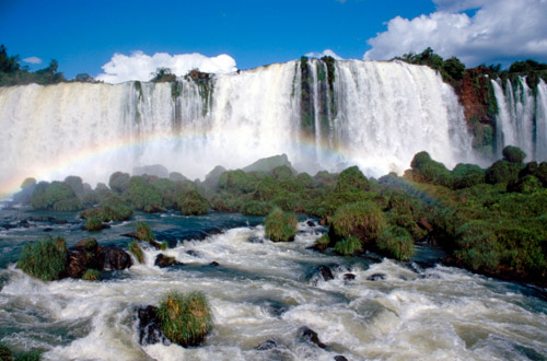 iguacu-falls-rainbow.jpg