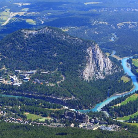 tunnel_mountain_from_air_web.jpg